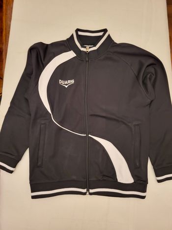 1 haut de survêtement garçon 10 ans 