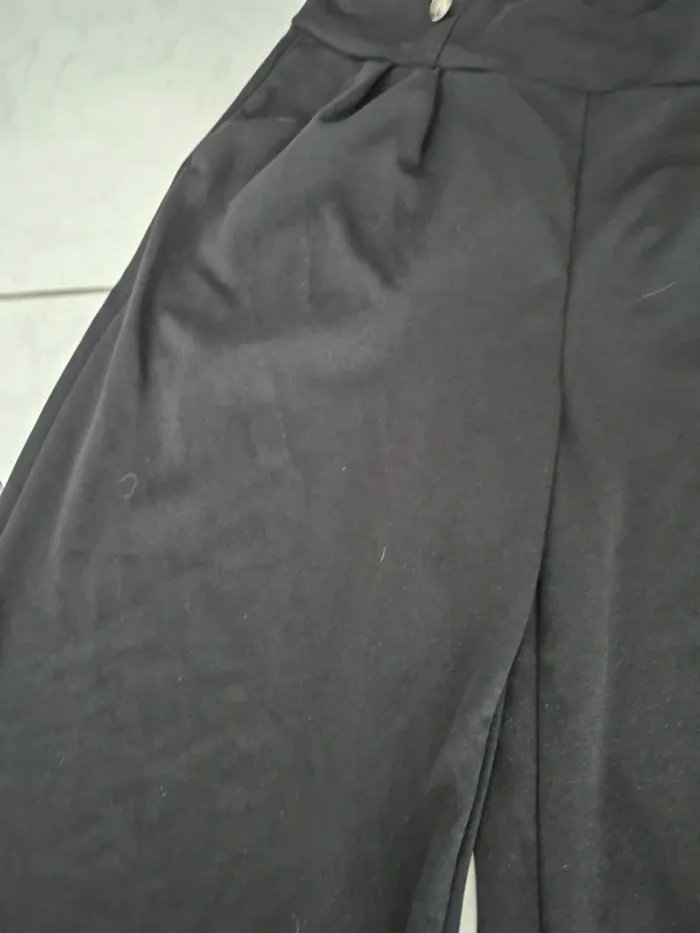 Pantalon noir - photo numéro 3