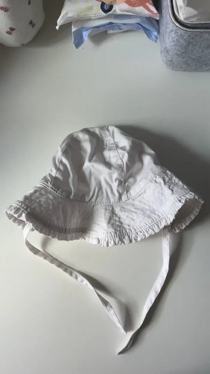 Chapeau bébé fille