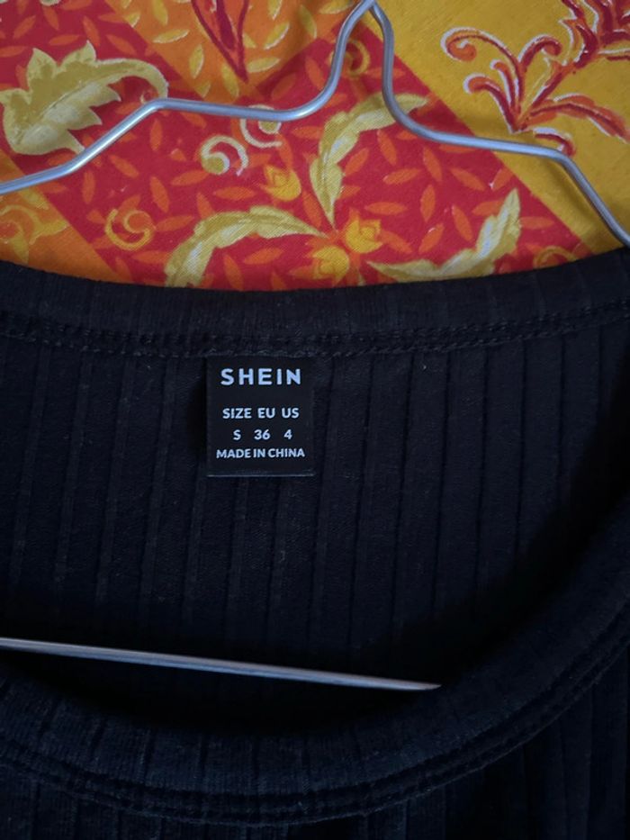 Robe SHEIN - photo numéro 3