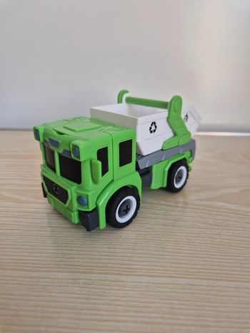 Camion poubelles transformers