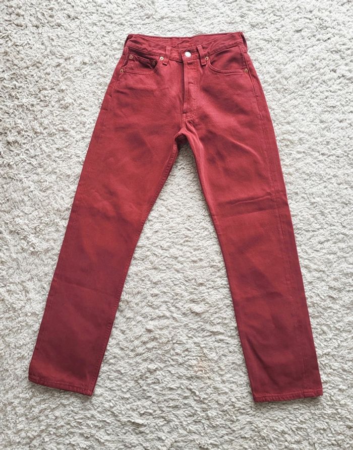 Jean Levi's 501 femme vintage 90's Made in USA bordeaux rare Taille 34 - photo numéro 2