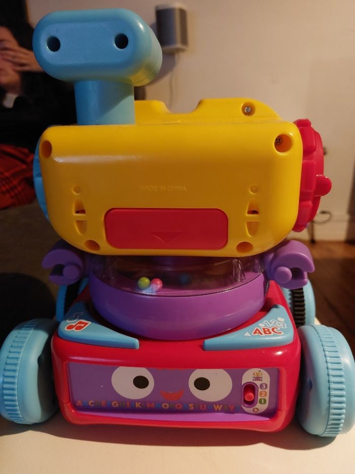 Jo le robot interactif - photo numéro 4