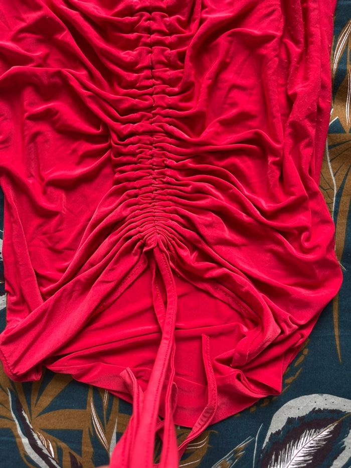 Robe rouge - photo numéro 3