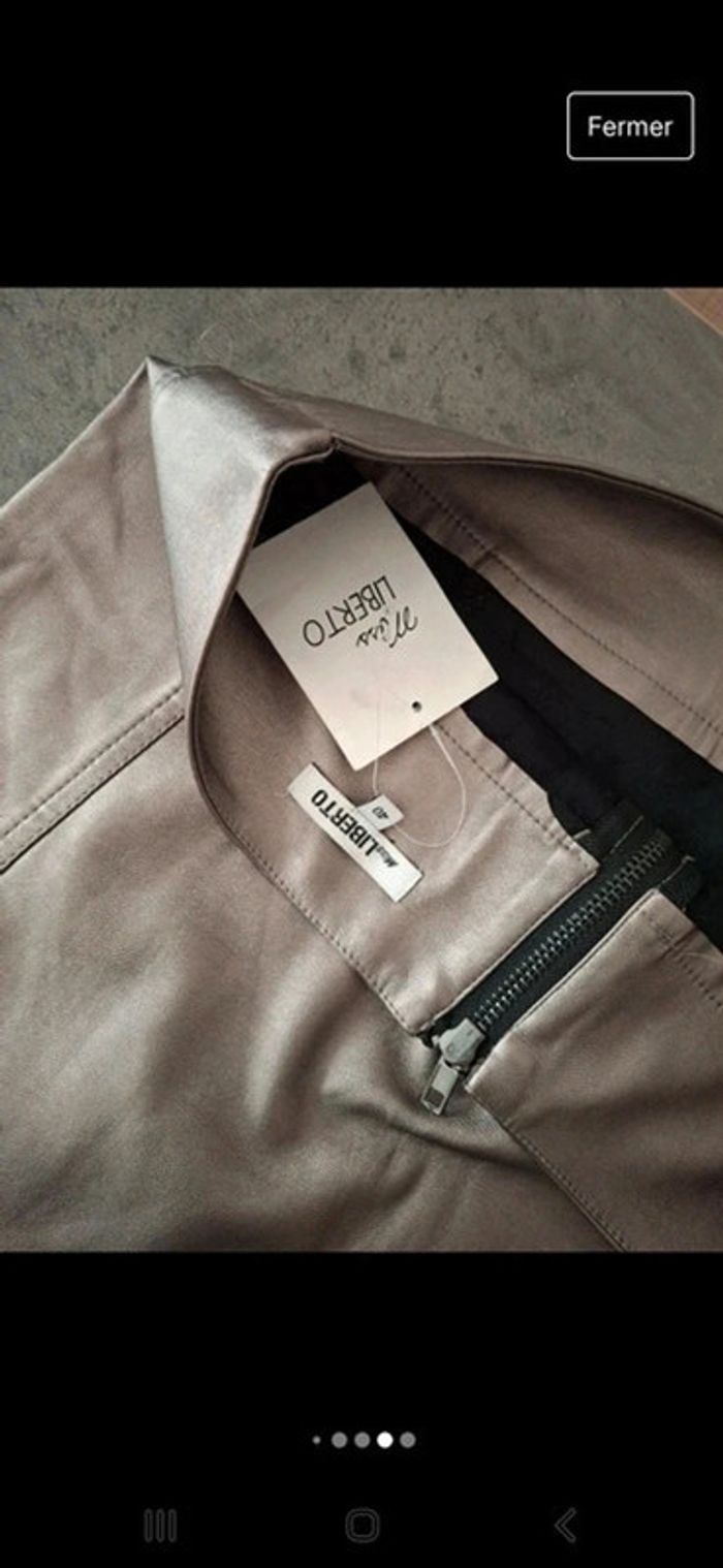 Mini jupe doré 💛