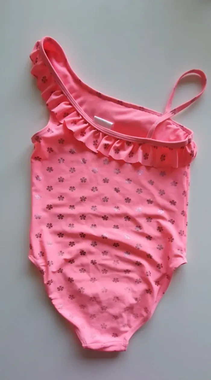 Maillot de bain 1 pièce 9/10 ans - photo numéro 2