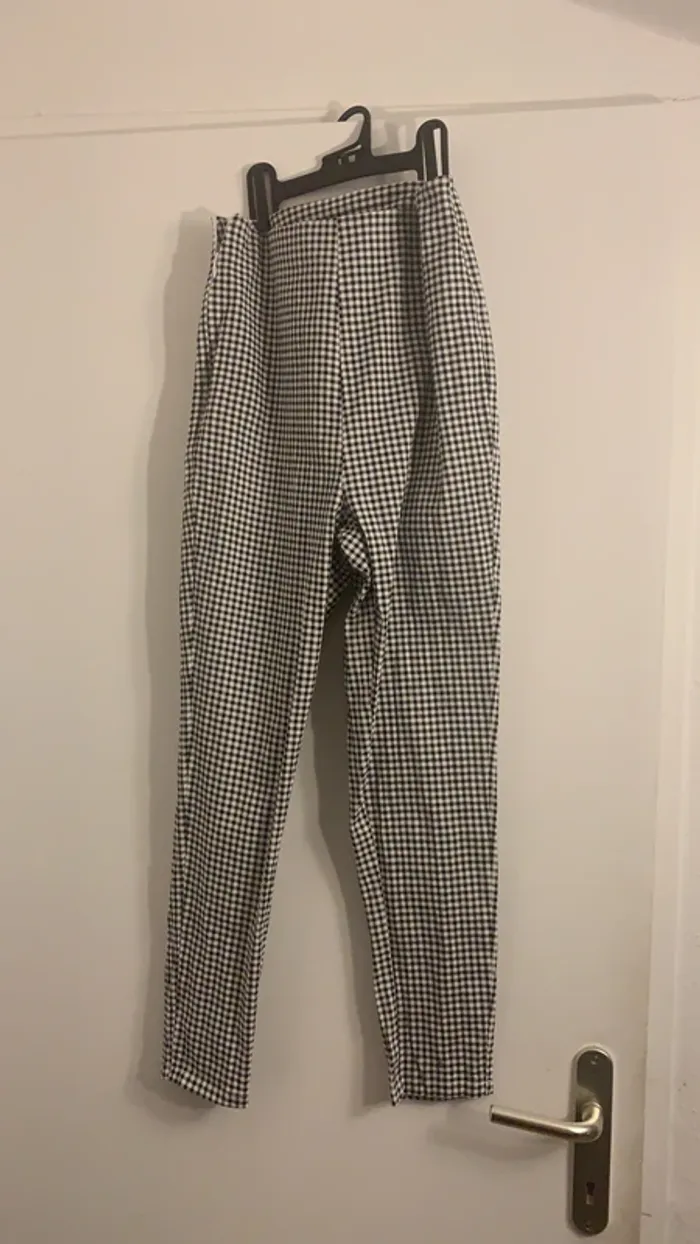 Pantalon à carreaux neuf