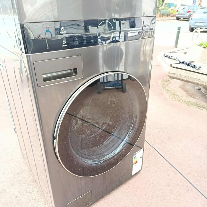 Colonne machine à laver LG 18kget sèche linge 17kg - photo numéro 2
