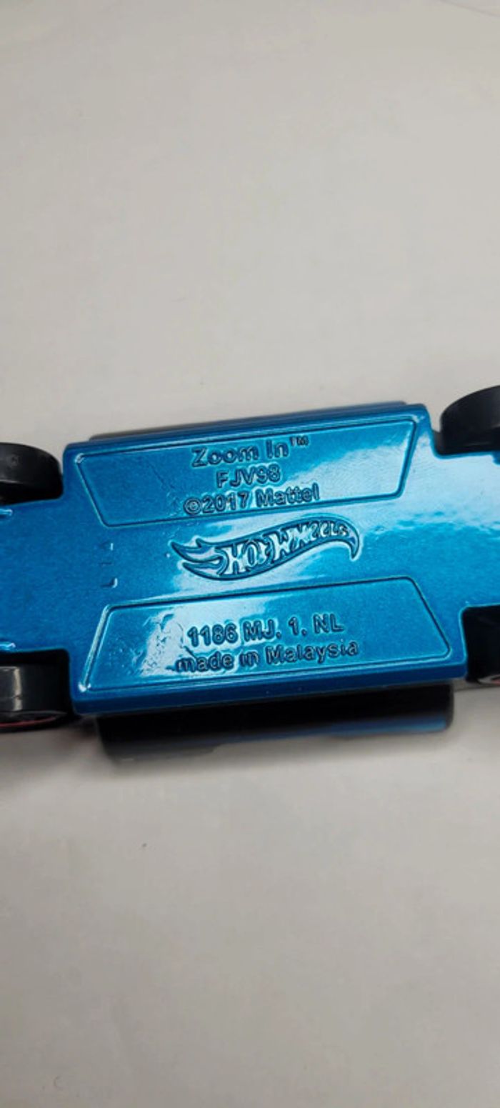 Voiture hot wheels - photo numéro 3