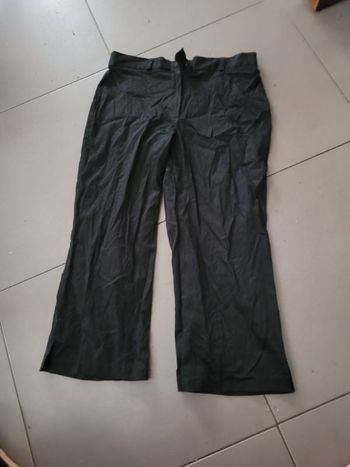 Pantacourt Damart taille 40