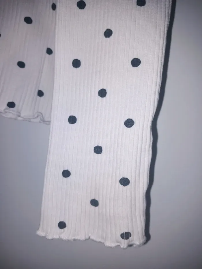 Petit pull fin col montant Kiabi - photo numéro 2