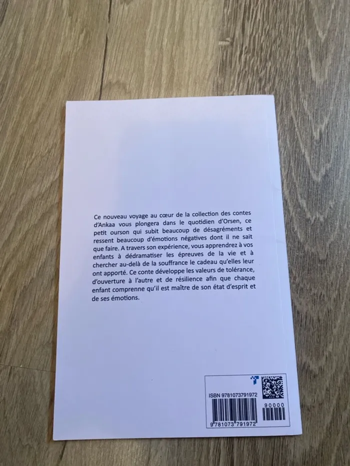 lot de six livres pour enfants - photo numéro 3