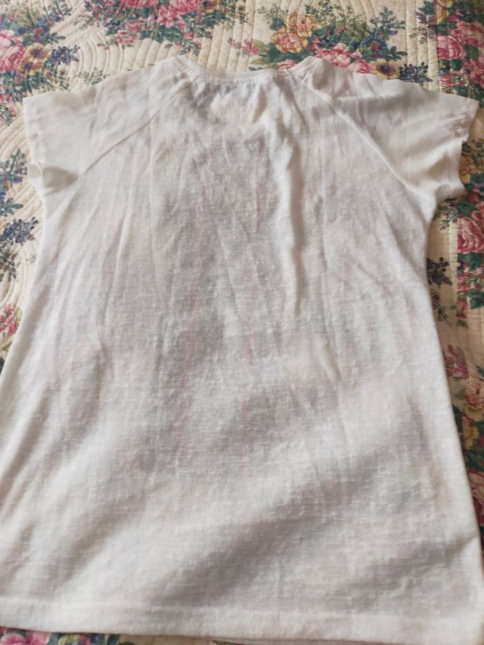 Tee shirt taille 2 - photo numéro 2