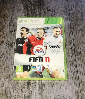 Fifa 11 jeu Xbox 360 sans notice VF