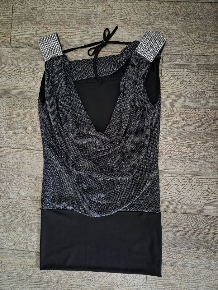 Haut habillé pour les fêtes