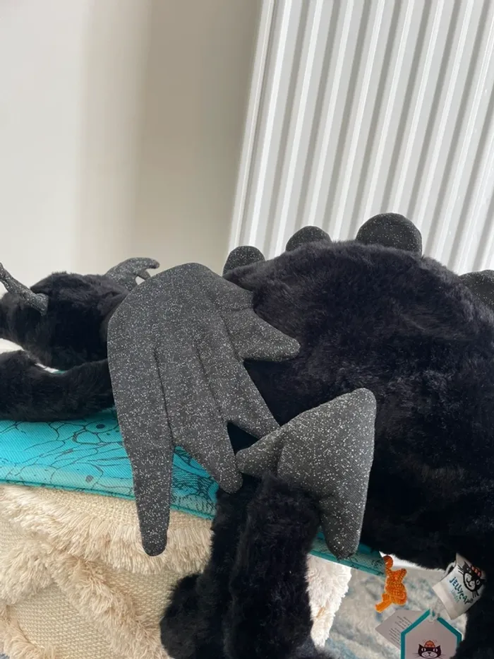 Peluche Jellycat Onyx Dragon HUGE 🐉🖤 - photo numéro 2