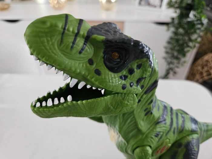 Dinosaure jurassic  park T rex - photo numéro 2
