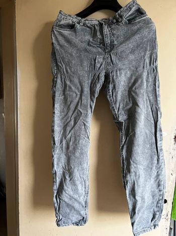 Jean Mng  L très bon état gris