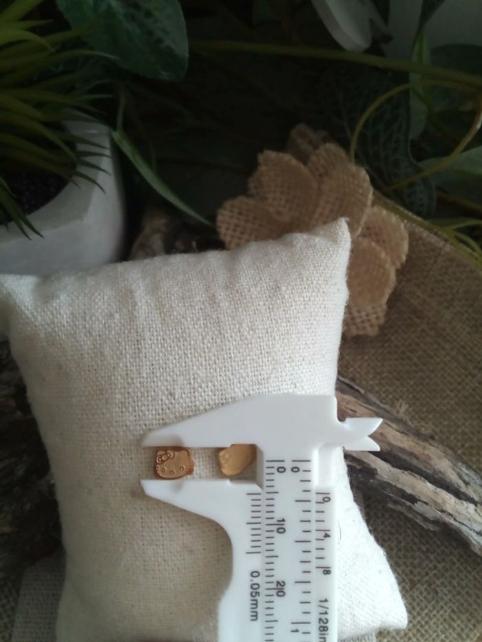 Boucles d'oreilles hello Kitty en acier inoxydable - photo numéro 2