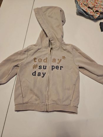 Veste à capuche