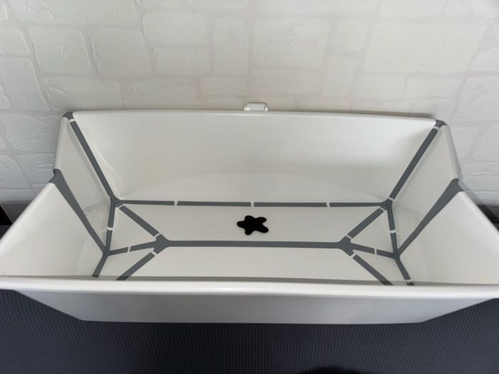 baignoire pliable xL ~ stokke ~ des la naissance jusqu’à 6 ans