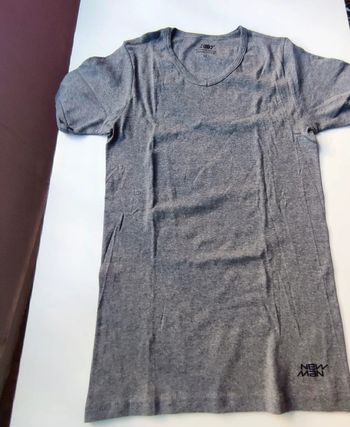T-shirt gris sans coutures taille M New Man