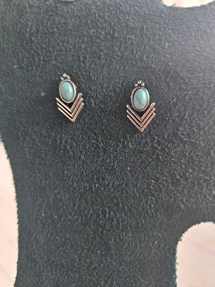Boucle d oreille 38