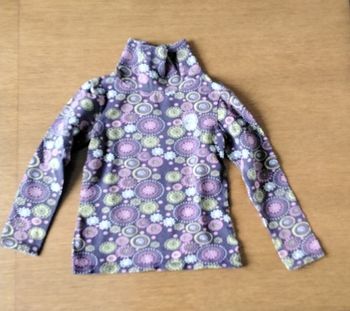 Sous  pull  ,mauve  avec  divers  motifs  de  fleurs  ,Orchestra  ,4 ans  ,104 cm 