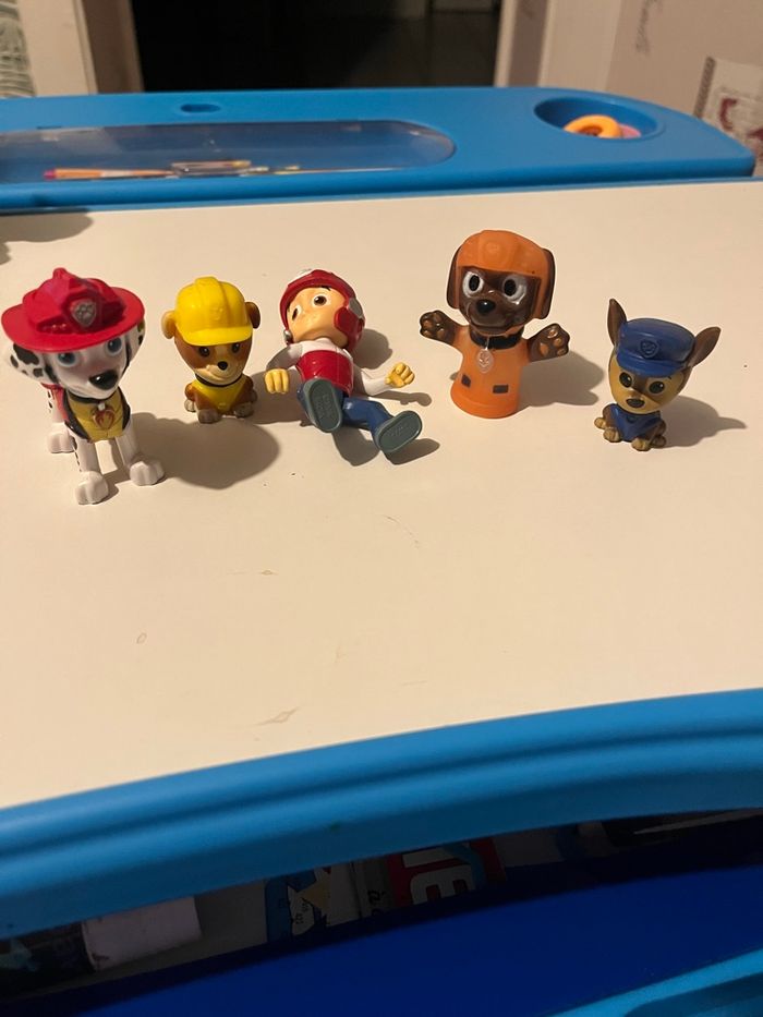 Lot 5 figurine pat patrouille - photo numéro 2
