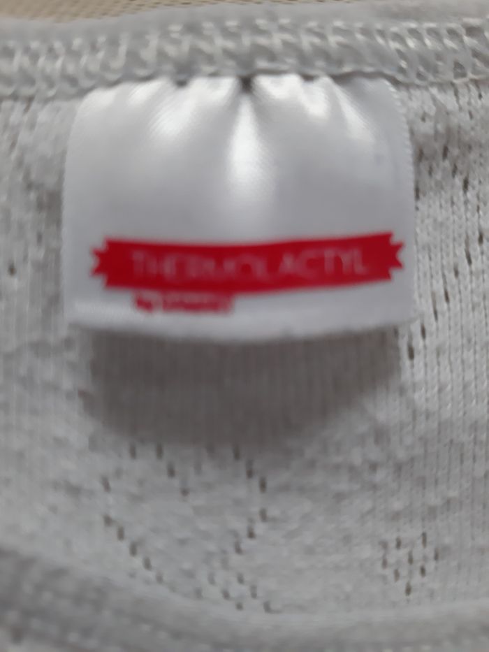 2 maillots de corps manches longues thermolactyl fille - 3 ans - photo numéro 9