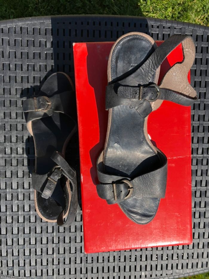 Sandales kickers - photo numéro 2