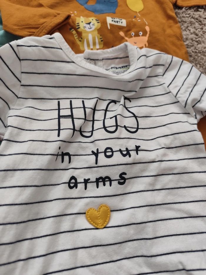 Lot de pyjamas été 6mois - photo numéro 8