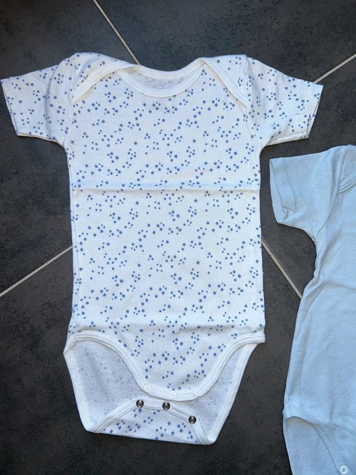 Lot de 2 bodys manches courtes bébé fille et/ou garçon p’tit bisou - photo numéro 3
