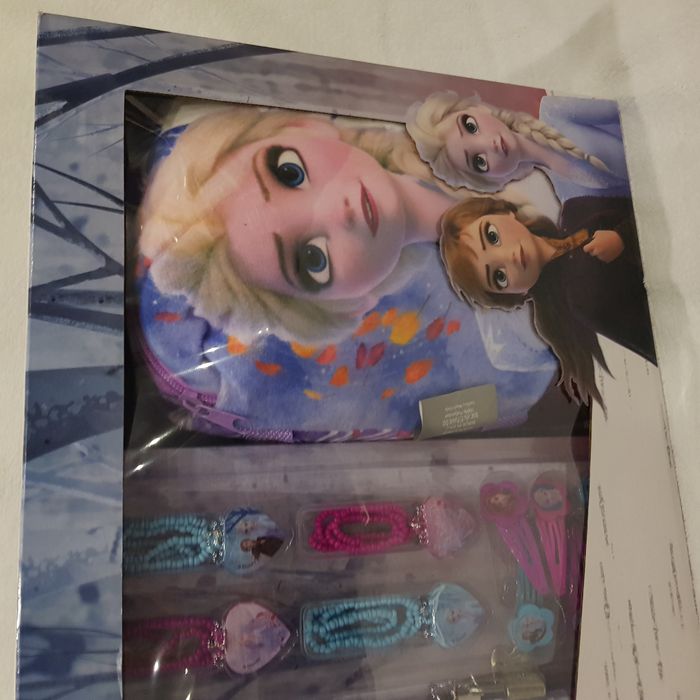 Set la reine des neiges disney coussin journal accessoires bijoux - photo numéro 3