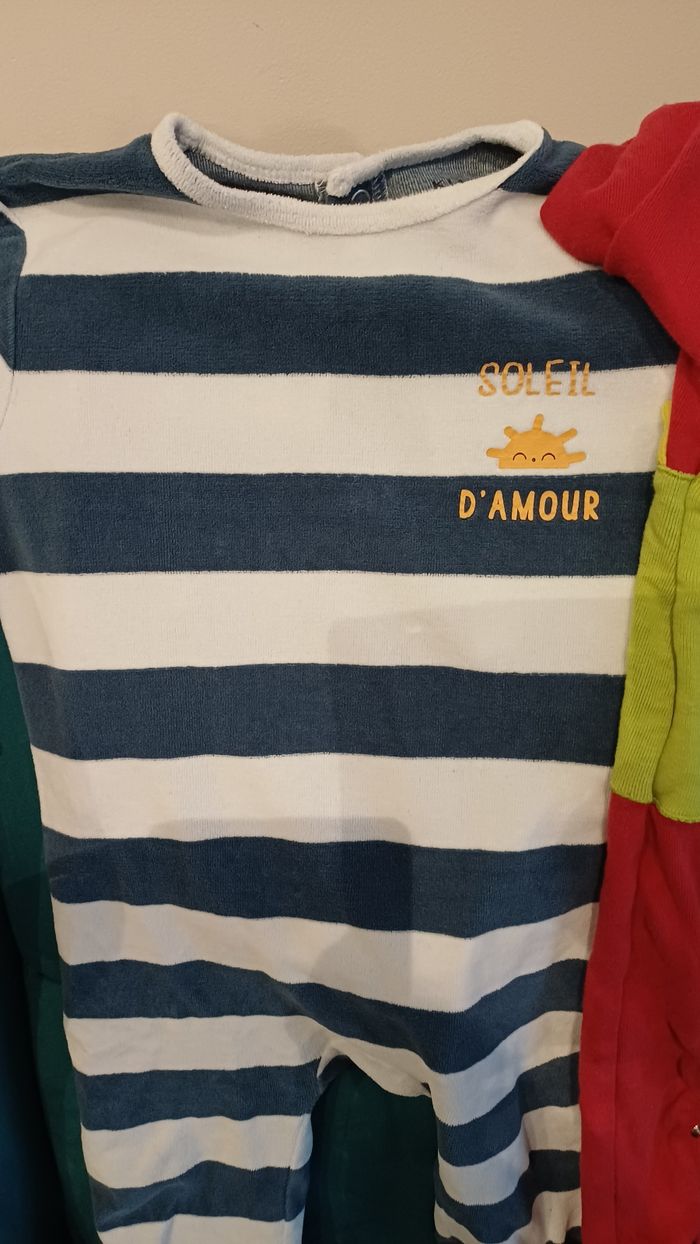 2 pyjamas hiver 24 mois - photo numéro 2