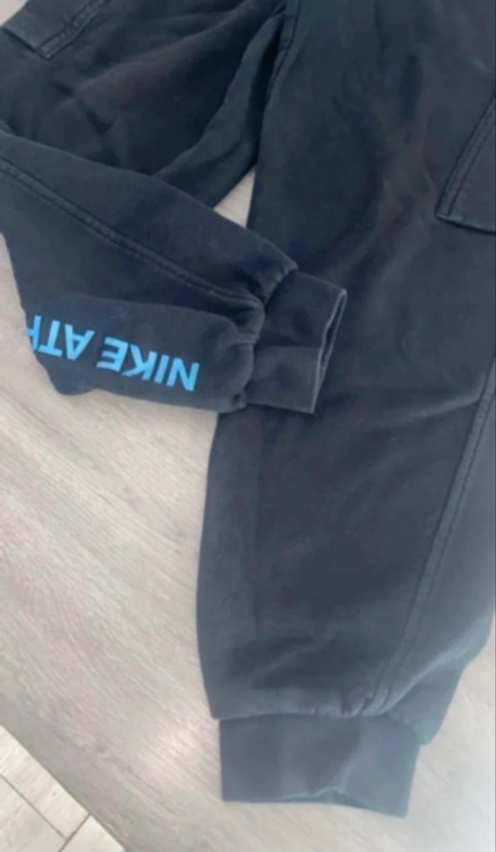 Jogging Nike noir et bleu 12 ans - photo numéro 3