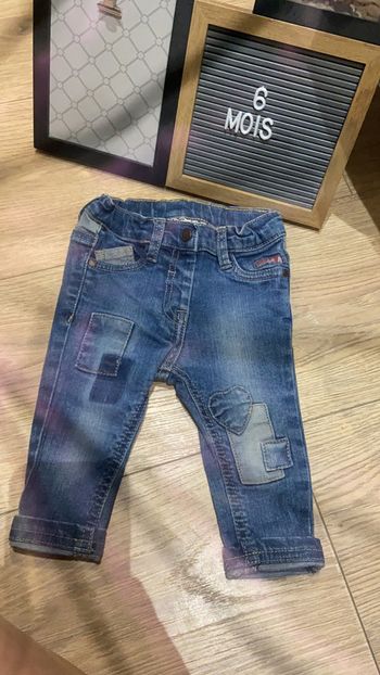 Jean 6 mois
