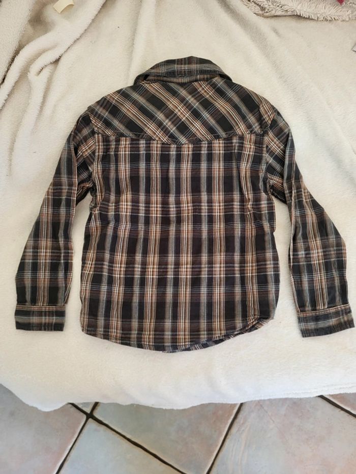 Superbe chemise - photo numéro 4