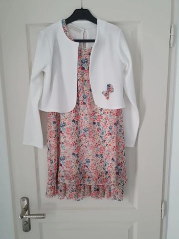 Bel ensemble robe et veste courte 12 ans