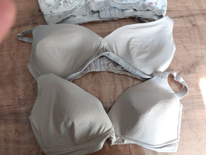 Lot soutien Gorge - photo numéro 3