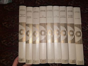 Lot de 9 livres, connaître les autres