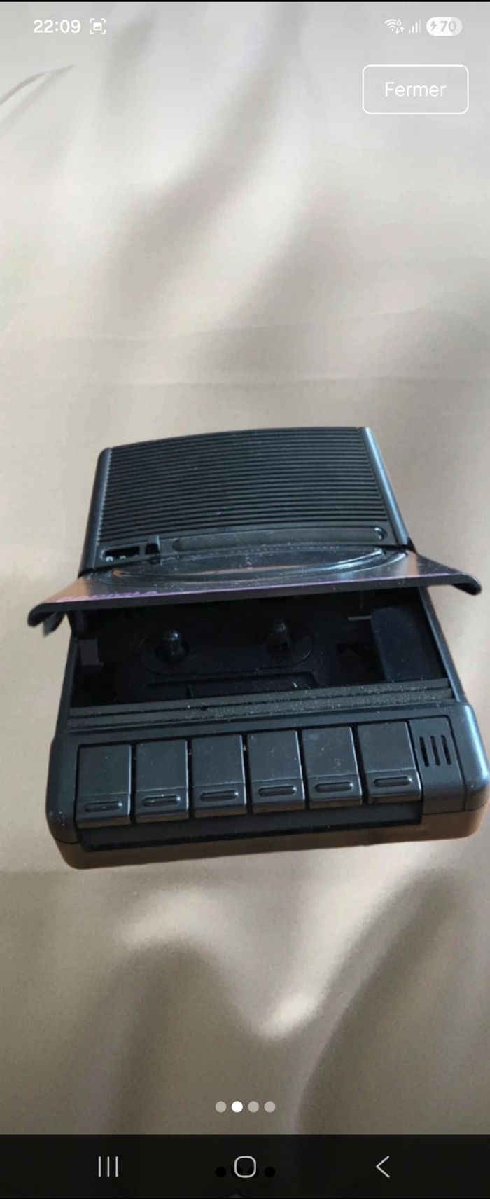Magnétophone Radiola + 6 cassettes vierges + cassette Michel Sardou - photo numéro 2