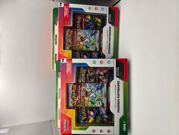Lot de 2 Coffrets Premiers Partenaires Pokémon