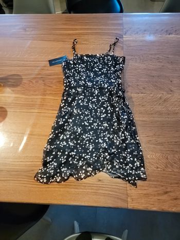 Robe neuve d'été taille 36