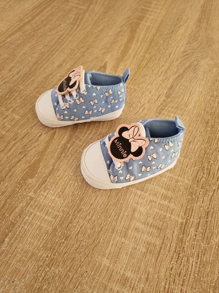 Chaussure bébé - photo numéro 2