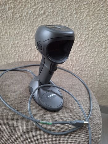 Lecteur de code barre Motorola ds9808