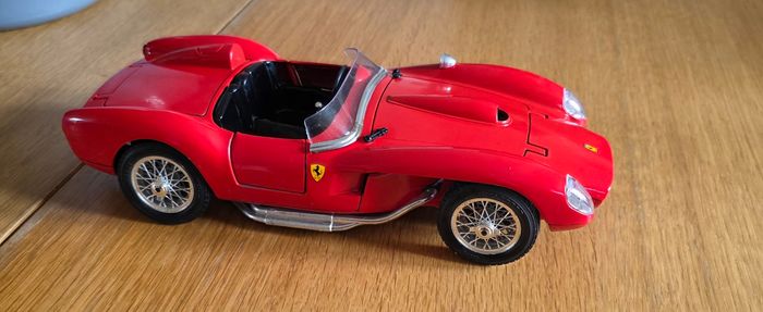 ferrari testa rossa 1957 - photo numéro 2