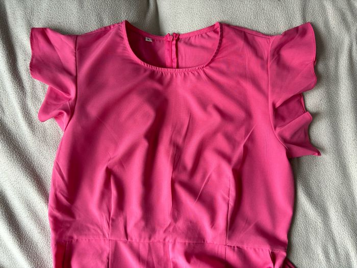 Combinaison rose Fuchsia avec volant tissu