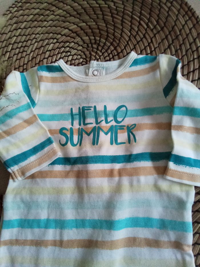 Babygro été mixte avec rayures et impression Kiabi taille 3 mois - photo numéro 2
