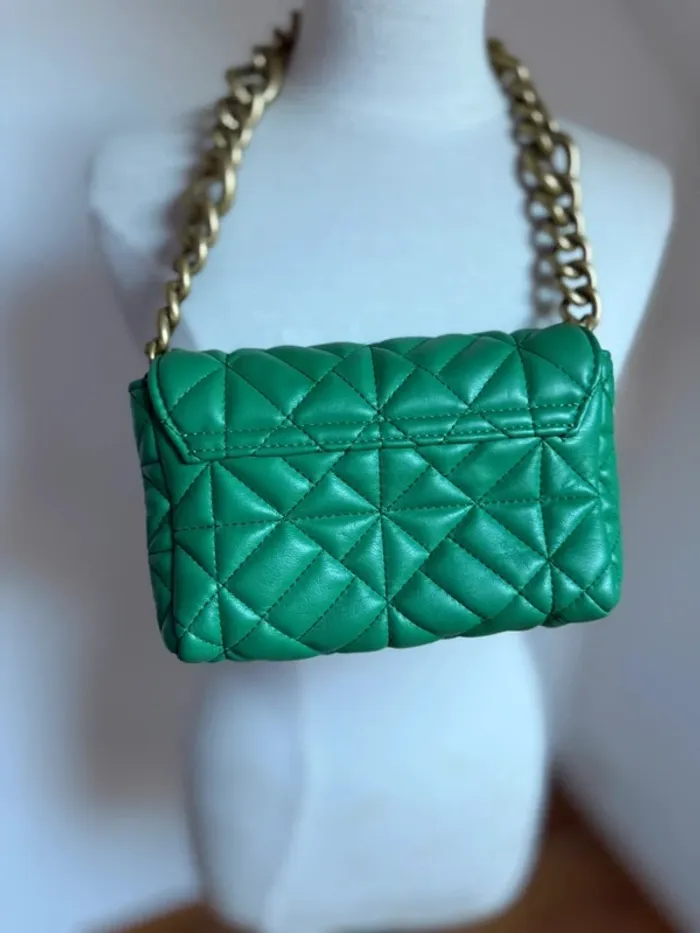 Superbe sac matelassé simili cuir vert Zara état neuf 🌸 - photo numéro 5